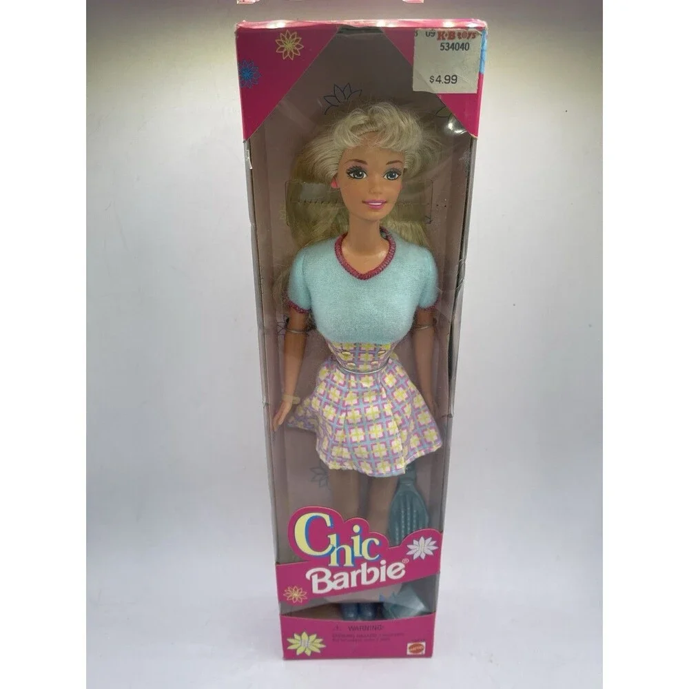 VTG Barbie Chic Barbie Doll 1997 # 18218 Mattel With Brush & Bag SEALED NEW